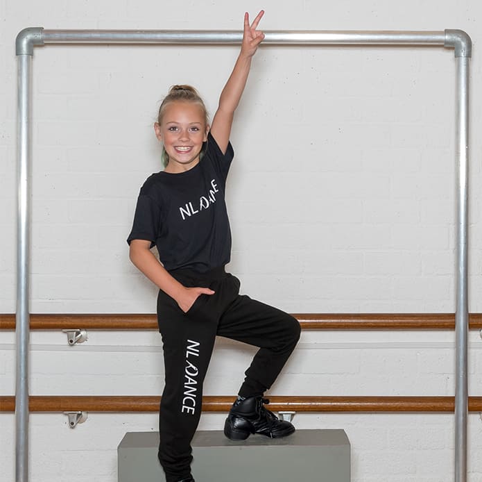 nl-dance-kleding-kids-broek-zwart-1.jpg