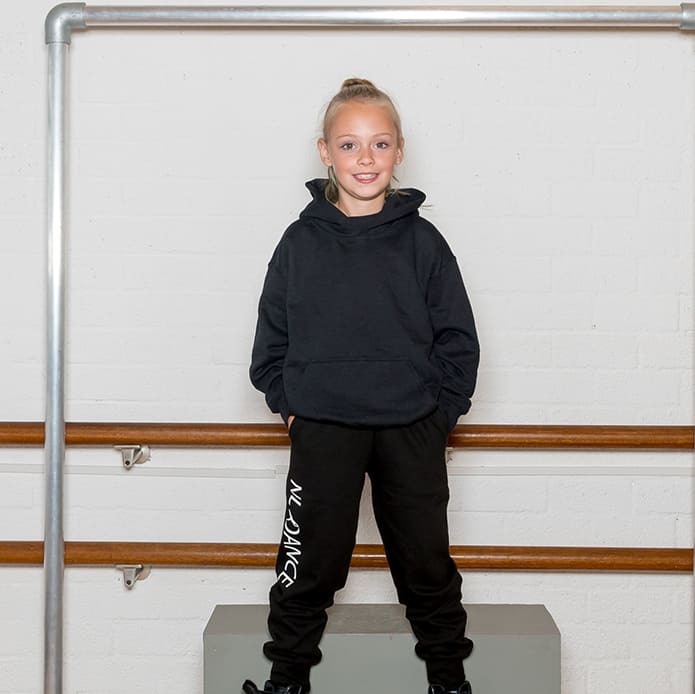 nl-dance-kleding-kids-hoodie-zwart-1.jpg